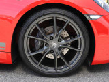 F:235/35ZR20 R:265/35ZR2