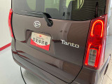ダイハツディーラーでは「ダイハツ認定U-CAR」という基準を設け、車選びに詳しくないお客様でも「安心して選べる」をご提供しています。