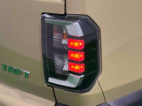 視認性と個性を演出するリヤコンビネーションランプ(LEDストップランプ)