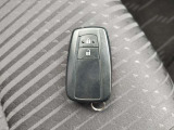スマートキーなので鍵をカバンやポケットに入れたままでも開閉可能です♪
