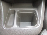 運転席専用カップホルダーと小物入れ☆