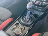 このお車はMINI NEXT浦和美園に展示中です!総在庫900台を当店でご案内可能です!ご来場、お問い合わせをスタッフ一同お待ちしております。