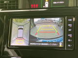 駐車や後退時の安全をサポート。映像を確認しながらスムーズにバック操作が可能です。