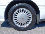純正アルミホイール 205/65R15