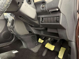 ☆納車前には撥水コーティングで外装のツヤとクリアを復活させます!!納車後の、お手入れも楽にして頂けます!!(パックによります)