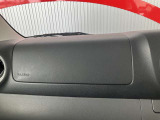 助手席エアバッグです。