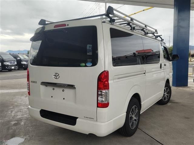 トヨタ ハイエースバン 2.8 DX ロング GLパッケージ ディーゼル 4WD