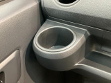 品質には自信があります!ハッピーの品質・キレイなお車をお届けさせていただきたい!そんな気持ちでキレイに仕上げております。フロアマットなどの清掃はもちろん、シート下なども徹底的に清掃しております。
