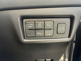 各種操作ボタン(運転席右下)