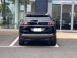 整備工場併設しております。車検整備から修理・点検までお任せ下さい!!経験豊富なスタッフがご対応させていただきます。