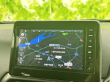 鮮明な地図表示で、スムーズなナビゲーションを実現。目的地までのルートを分かりやすく案内し、安全運転をサポートします。最新情報も反映されています。