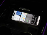 スマートフォンチャージャーが装備されています