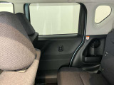 より多くの一般の方へ車を届けれればと思っておりますので同業者様への販売は極力控えさせて頂いております。ご了承下さい。
