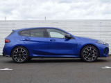 お車のお見積りと合わせましてBMW自動車保険のお見積もご用意致します。BMW車オーナー様へ向けたBMWだけの特典がございますBMW自動車保険につきましてもお気軽にご相談下さい。