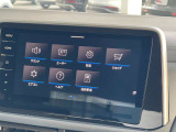Volkswagen純正のナビゲーションです!少ない動作で必要な情報をご確認可能です!スマートフォンとも連携可能です!