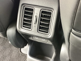 当店では全国納車も行っております。県によって陸送費用は違いますがお見積もり作成の際に一緒に入れさせていただきます♪