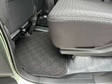 フロアマットも綺麗にクリーニングして納車しております!