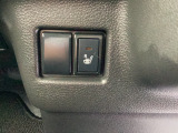 運転席にはシートヒーターが付いてます☆