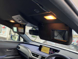 運転席&助手席照明付きバニティミラー