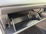 助手席前のグローブBOXです。