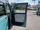 運転席側のドアです