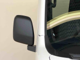 中古車販売に関する正しい知識をお持ちのお客様の信頼を得られるように努力しております。