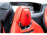 ヘッドレスト・跳ね馬ステッチ(Nero)+シートステッチ(Nero)
