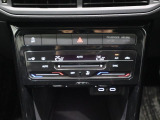 左右独立温度調整式フルオートエアコンを装備。AUTOSYNC機能により、快適な室内温度を簡単にコントロールできます。