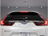 ブレーキを踏むとこのようにブレーキランプが光ります。昼間の明るさでも後続車にしっかりと止まる意思を伝えてくれます。