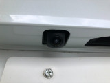 【バックカメラ】駐車時に安心のバックカメラが装備されています!