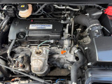 チェーン駆動の、4気筒DOHCエンジンです。