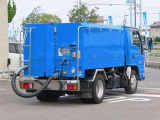 エルフ  1.8t バキューム