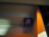 グローブボックスの内部にはカーナビに接続するUSBソケットがあります。