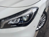●LEDヘッドライト:高寿命LEDヘッドライトで、安全運転を支える良好な視界を!