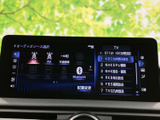 多彩な機能が搭載されたオーディオ画面。楽曲の選択や車両設定など、様々な操作が直感的に行えます。エンターテインメントも快適にサポート。