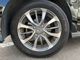 純正アルミホイールです。タイヤサイズは、155/65R14です。