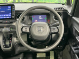【ステアリングスイッチ】運転中、前方から目線をそらすことなく、オーディオ等の操作が可能な便利機能!安心&快適なドライブを演出してくれます♪