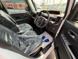☆お車についた傷やヘコミ、事故の修理もハヤシにお任せください。自社鈑金工場で修理ができますの安心です☆