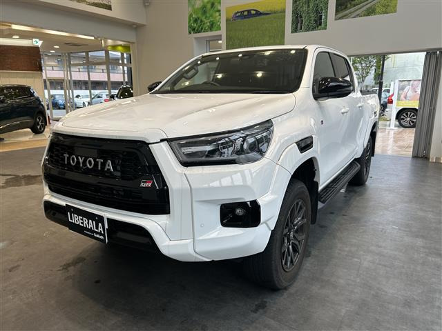 ハイラックス 2.4 Z GRスポーツ ディーゼル 4WD 4WD 修復歴無し