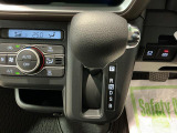 安全安心な走行のために、納車前には小さなクルマを知り尽くしたエキスパートが基本性能に関わる機能や状態を徹底的に点検しています。