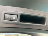 トランク側パワーバックドアスイッチ