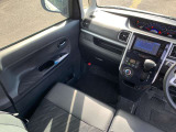 ☆内外装クリーニング☆車の隅々まで徹底的にクリーニングを行っておりますので内外装ともに綺麗な状態でご納車いたします!