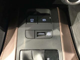 シフト連動パーキングブレーキ&オートブレーキホールド機能付きで運転が快適に&hellip;♪