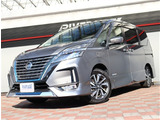 【車屋】として、長く車業界に従事した経験豊富なスタッフが在籍しております。
