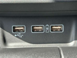 便利なUSBジャック付きです。