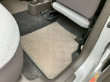 ご納車の前に弊社提携の認証工場、指定工場にて法定点検を実施いたします♪ご納車まで代車の無料のお貸し出しもございます♪
