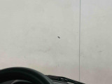 フロントガラス 飛び石跡があります。