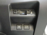 高速道路の料金所をスムーズに通過できるETC車載器♪※別途セットアップ料金を申し受けます。