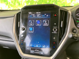 多彩な情報表示で、ドライビングをサポートします。車両情報やエンターテイメントコンテンツを、鮮明に表示します。