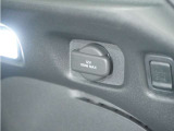 ◆12V電源ソケット◆スマートフォンの充電等にも便利な電源ソケット!使いやすい場所に装備されています。
